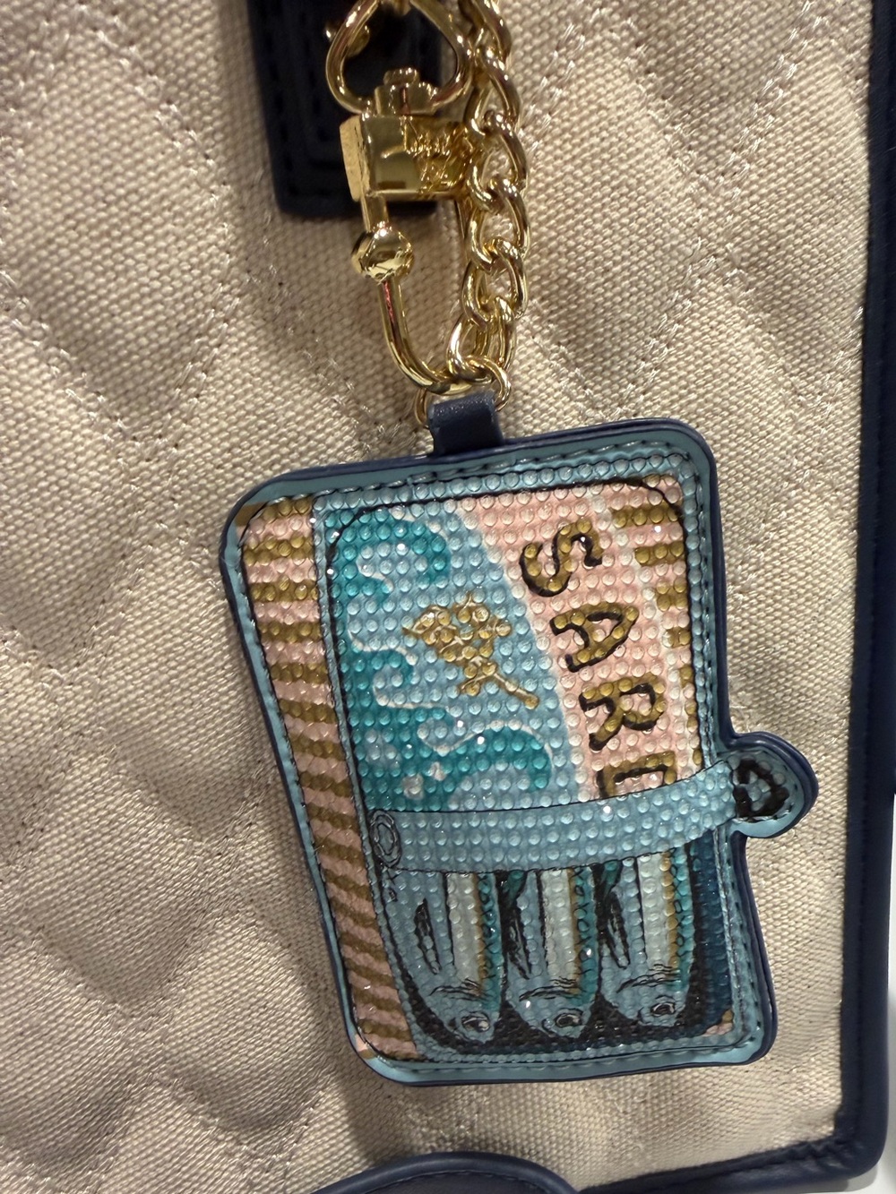 Betsey Johnson NWT Cream Quilted Navy Blue Trim Sardine Charm Crossbody Bag P243 - Picture 8 of 13